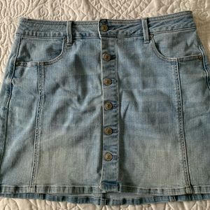 NWOT Denim AE Skirt